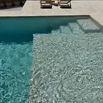 Trulli Biancopumo - Private Pool