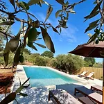 Villa Trulli Biancopumo - Private Pool *