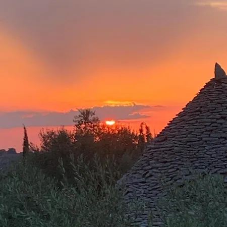 Trulli Biancopumo - Private Pool